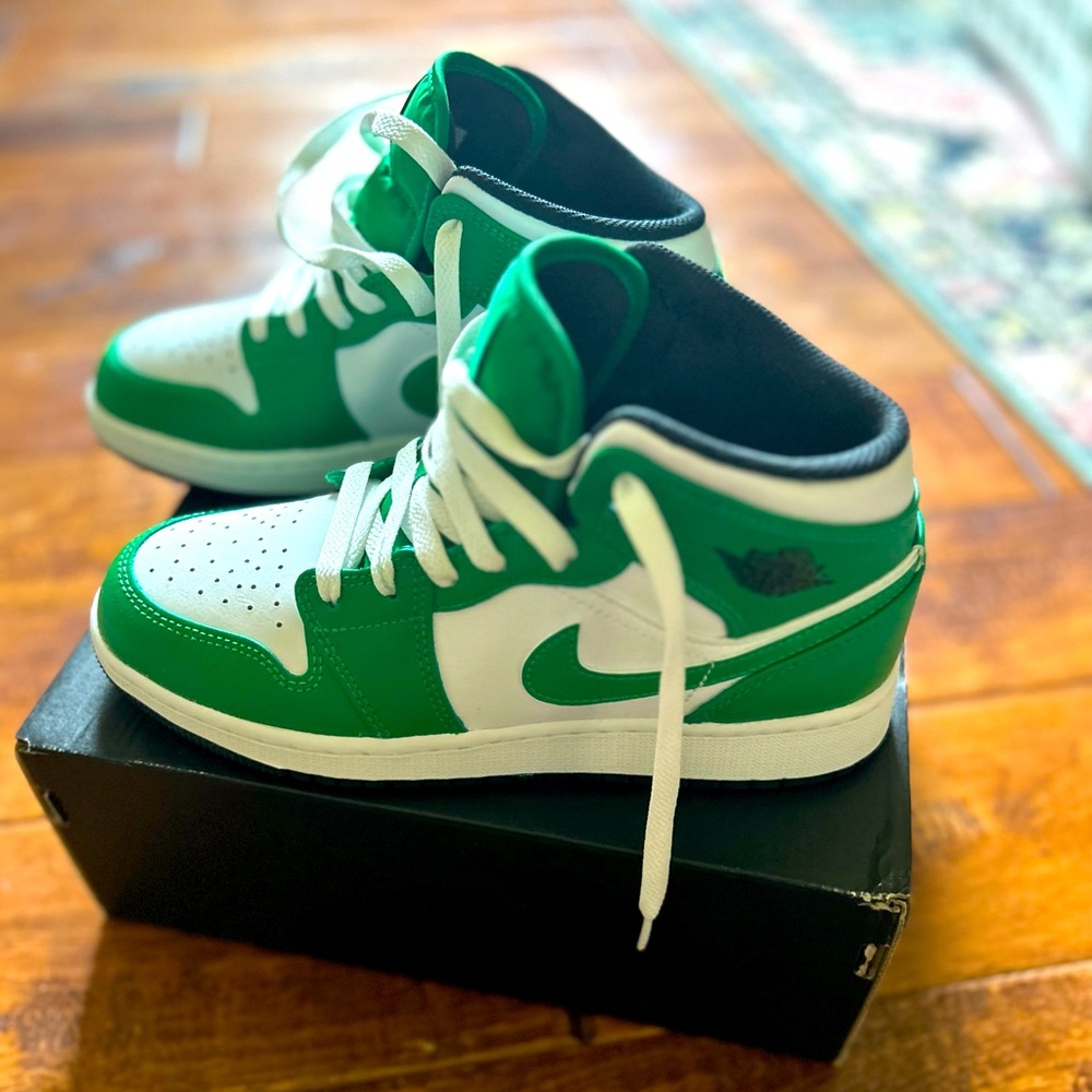 Nike Air Jordan 1 Mid Green